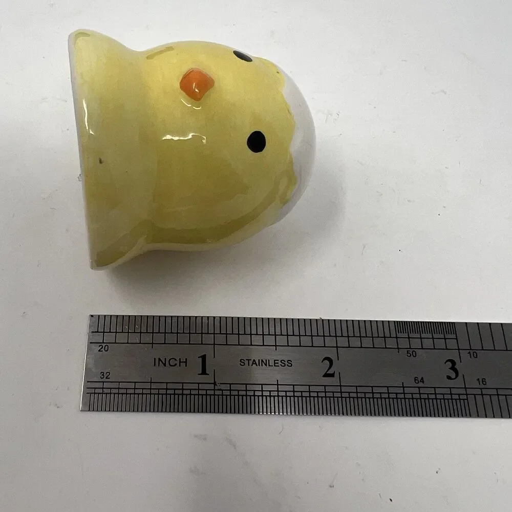 Vintage Pier 1 Chick & Egg Salt & Pepper Shakers Easter Peeps Baby Chick Yellow!
